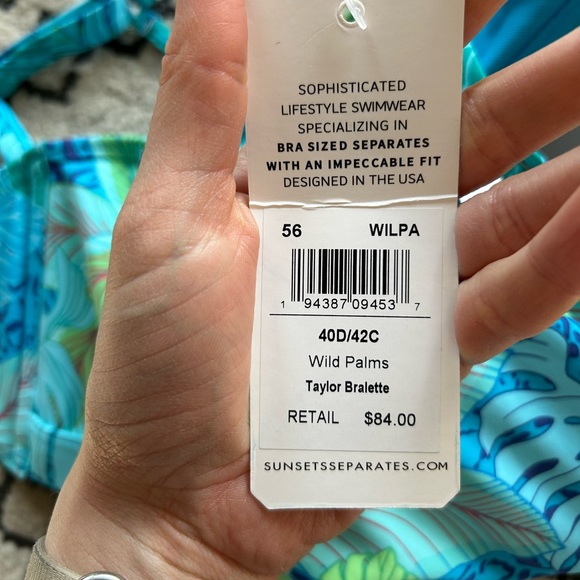 NWT Sunset California Swim Top, 40D/42C - Picture 5 of 10